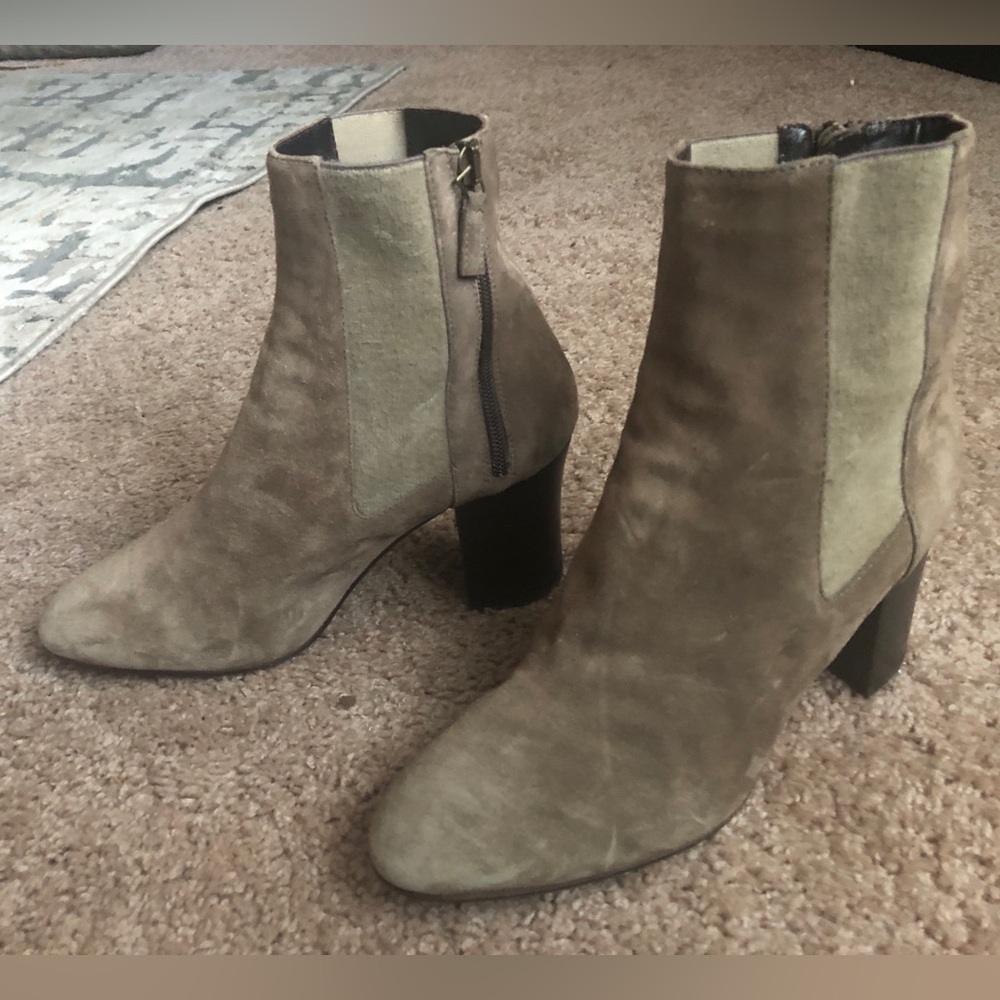 Aquatalia light brown beige Suede Ankle Boots women’s 8.5